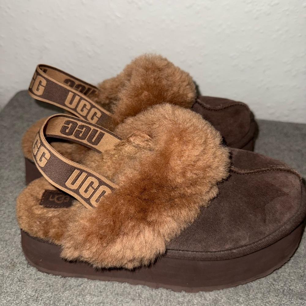 UGG Funkette size 7/ 40 EU